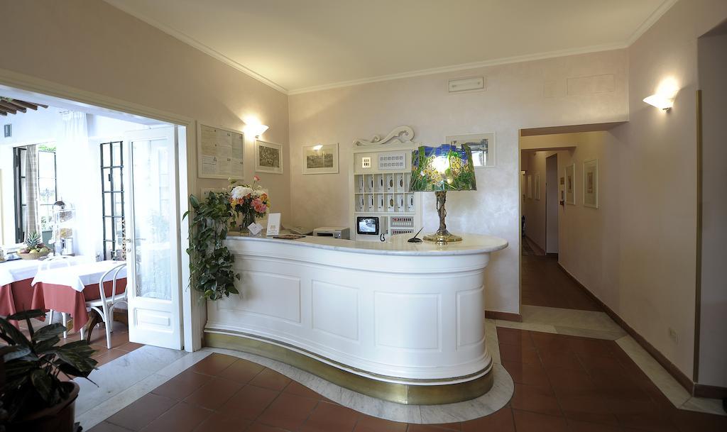 Hotel Villa Belvedere ซานจีมิญญาโน ภายนอก รูปภาพ